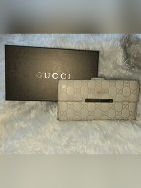 Gucci Light Beige GG Continental Guccissima Long Wallet with Gold Hardware Box
